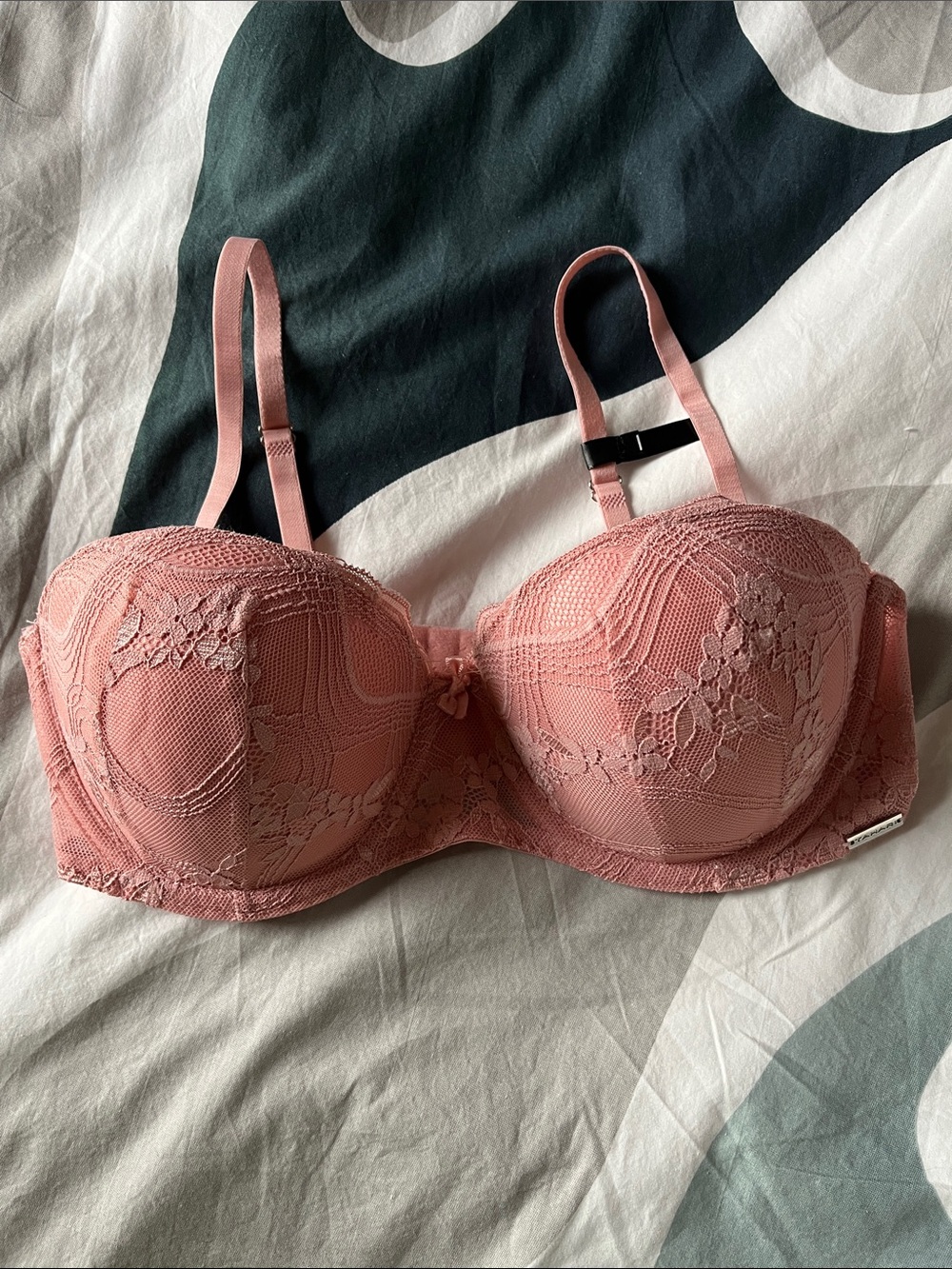 Tahari Rose Pink Lace Balconette Bra
